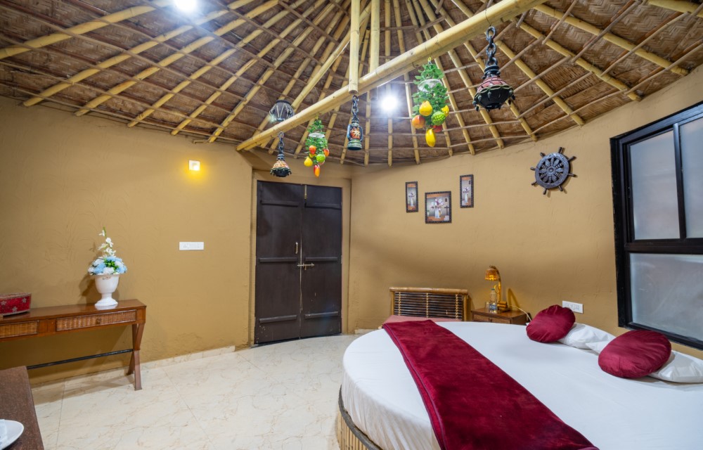 Hotel Natraj & Resort Slider Pictures